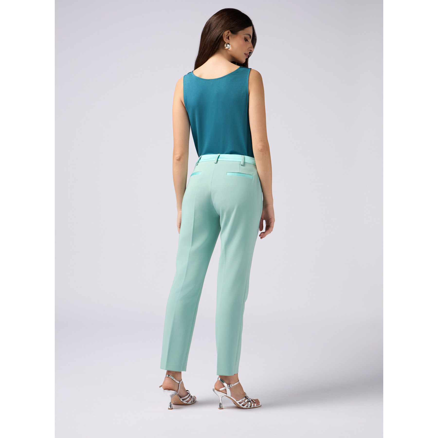 Oltre - Pantaloni con dettaglio in raso - Verde acqua