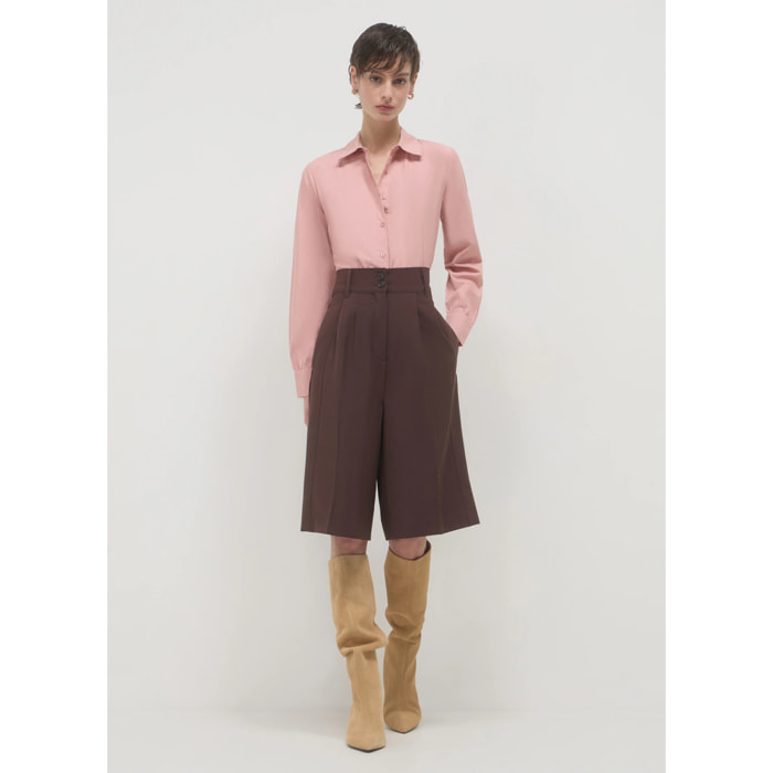 Camicia cropped con pinces