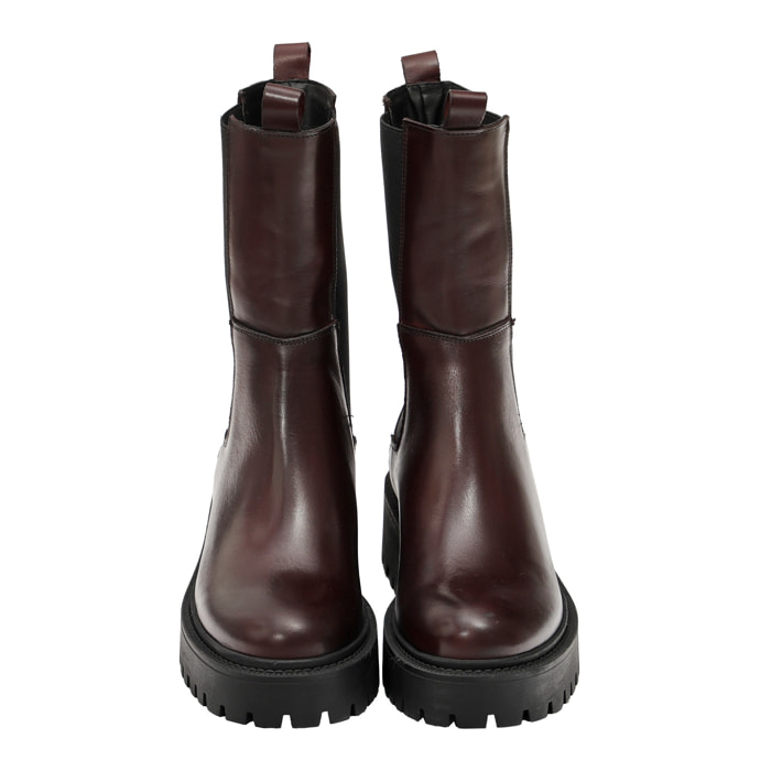 Stivaletti in vera pelle di vitello con bande elastiche laterali