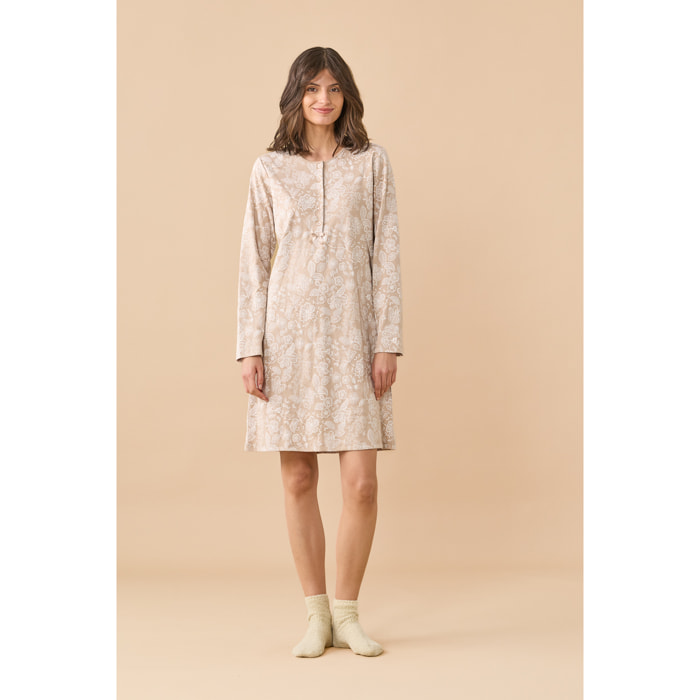 Camicia da notte donna in caldo cotone con abbottonatura frontale articolo cuore. Noidinotte