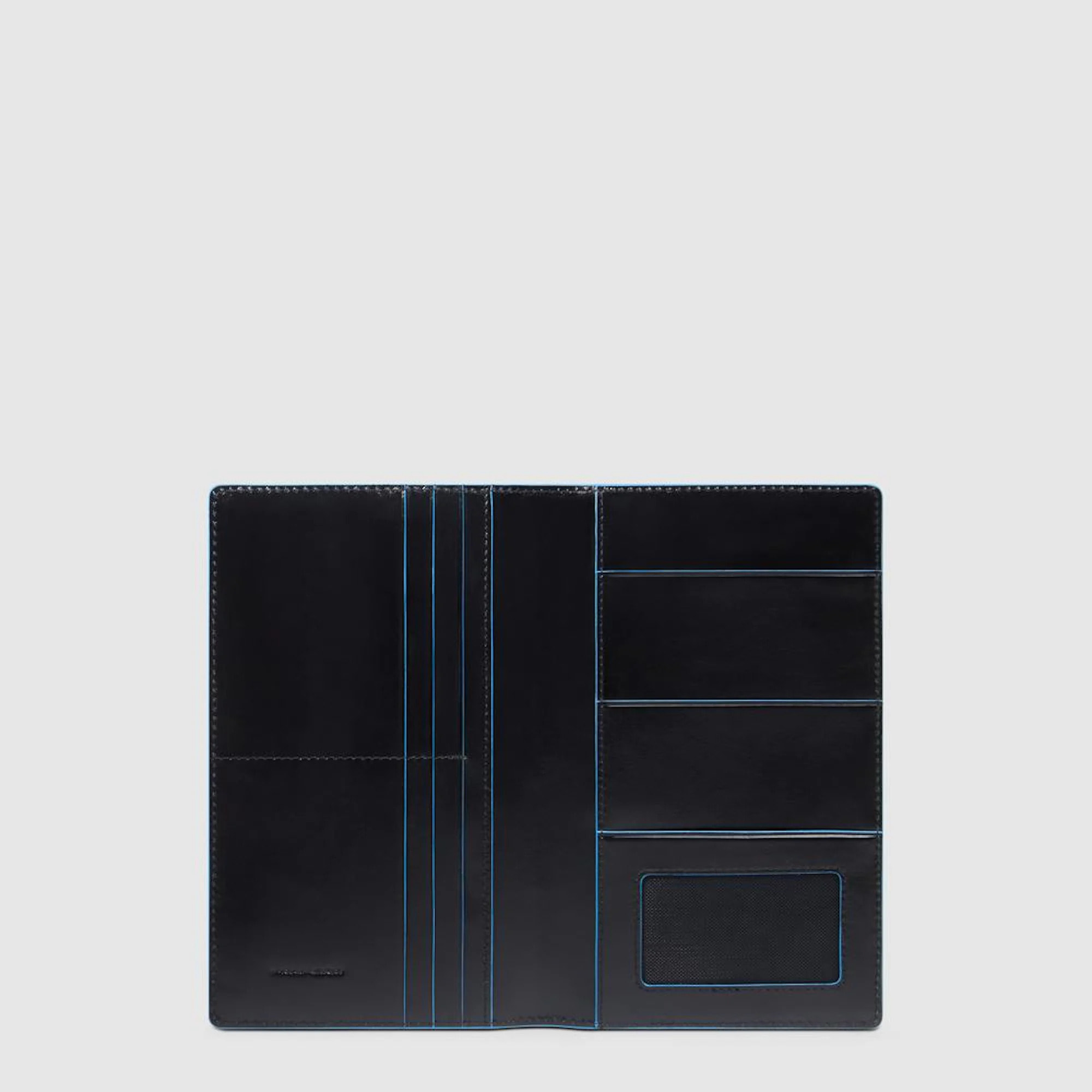 Piquadro Porta documenti da viaggio in pelle con porta carte di credito, schermato con protezione RFID