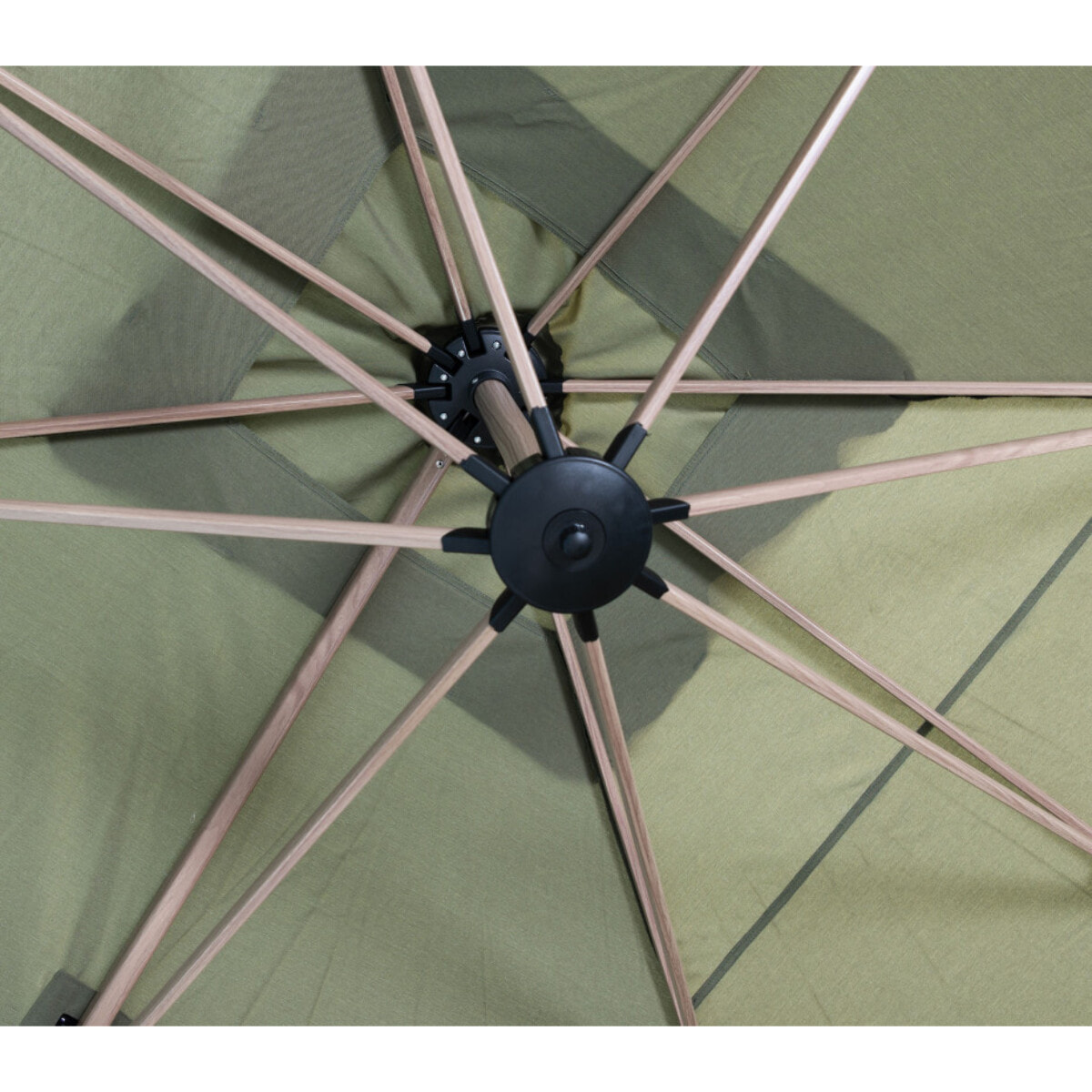 Parasol déporté 3x3m - effet bois - Vert mélèze - QUARTZ