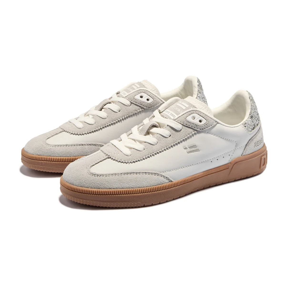 Zapatillas de Mujer Rebel Modelo Rebel Basic Blancas con Detalles Metálicos