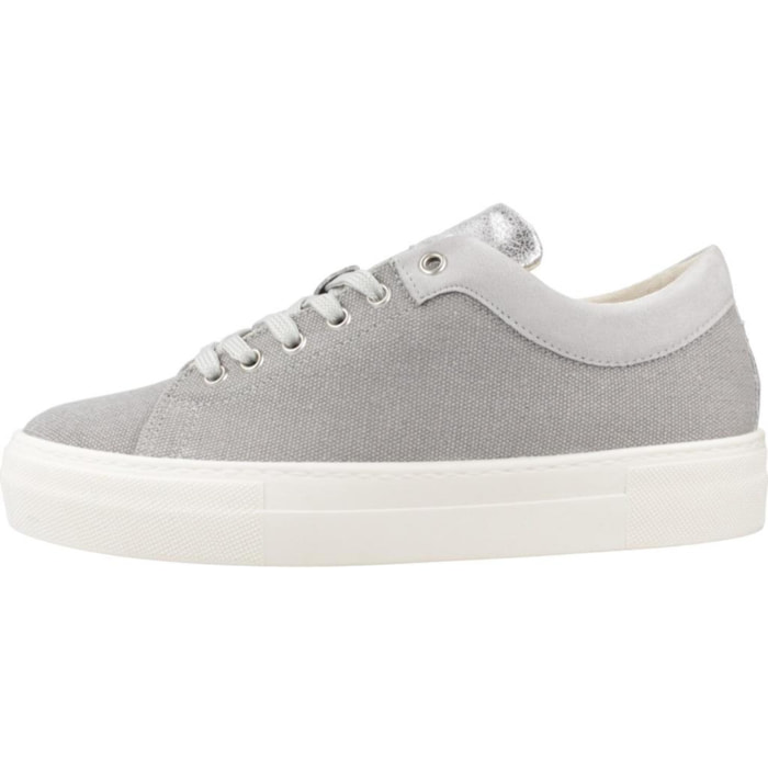 Sneakers de  Mujer de la marca GEOX  modelo D CLAUDIN GRIS
