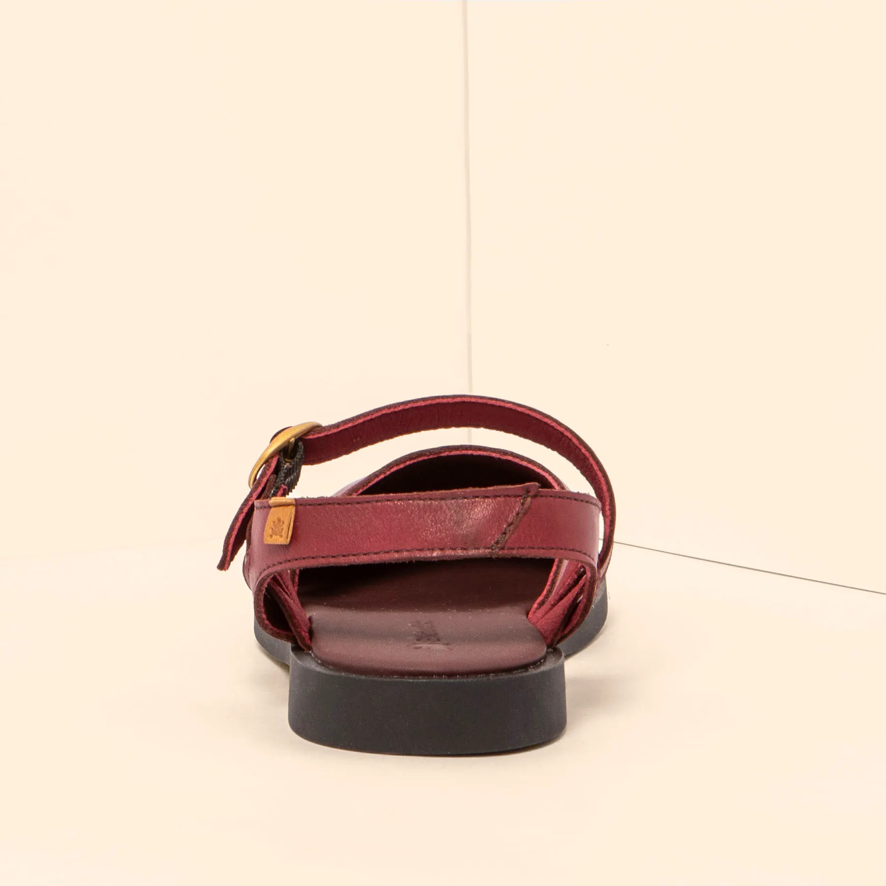 Sandalias N5874 SOFT NAPPA BURDEOS/ ARENISCA color Burdeos