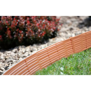 Frontera de cesped Prosperplast "Ibra" para jardin de plastico 3,90m en color terracota