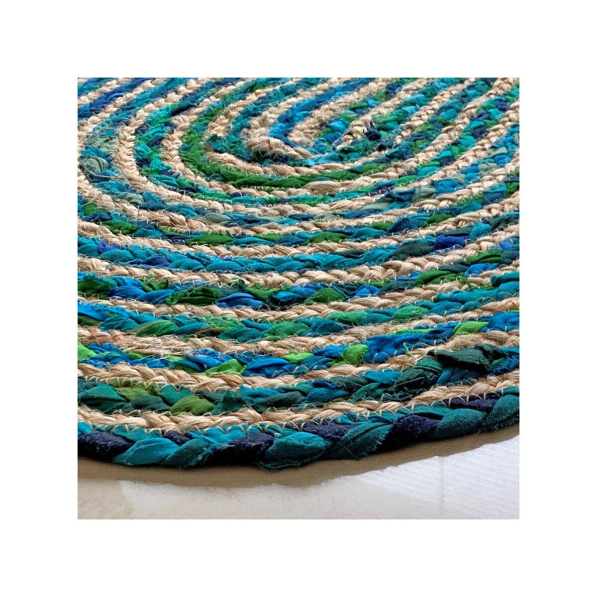 Tapis en jute tressée ovale bleu vert artisanat indien 90cm - SINNAR