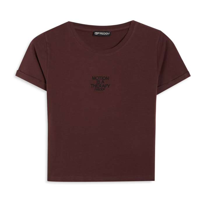 T-shirt slim donna con scritta ricamata