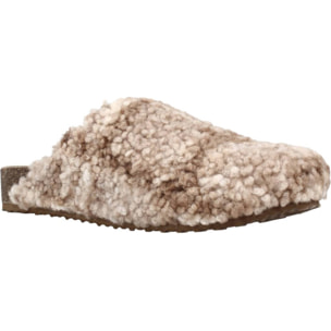 ZAPATILLAS DE CASA - PANTUFLAS STEVE MADDEN VESA