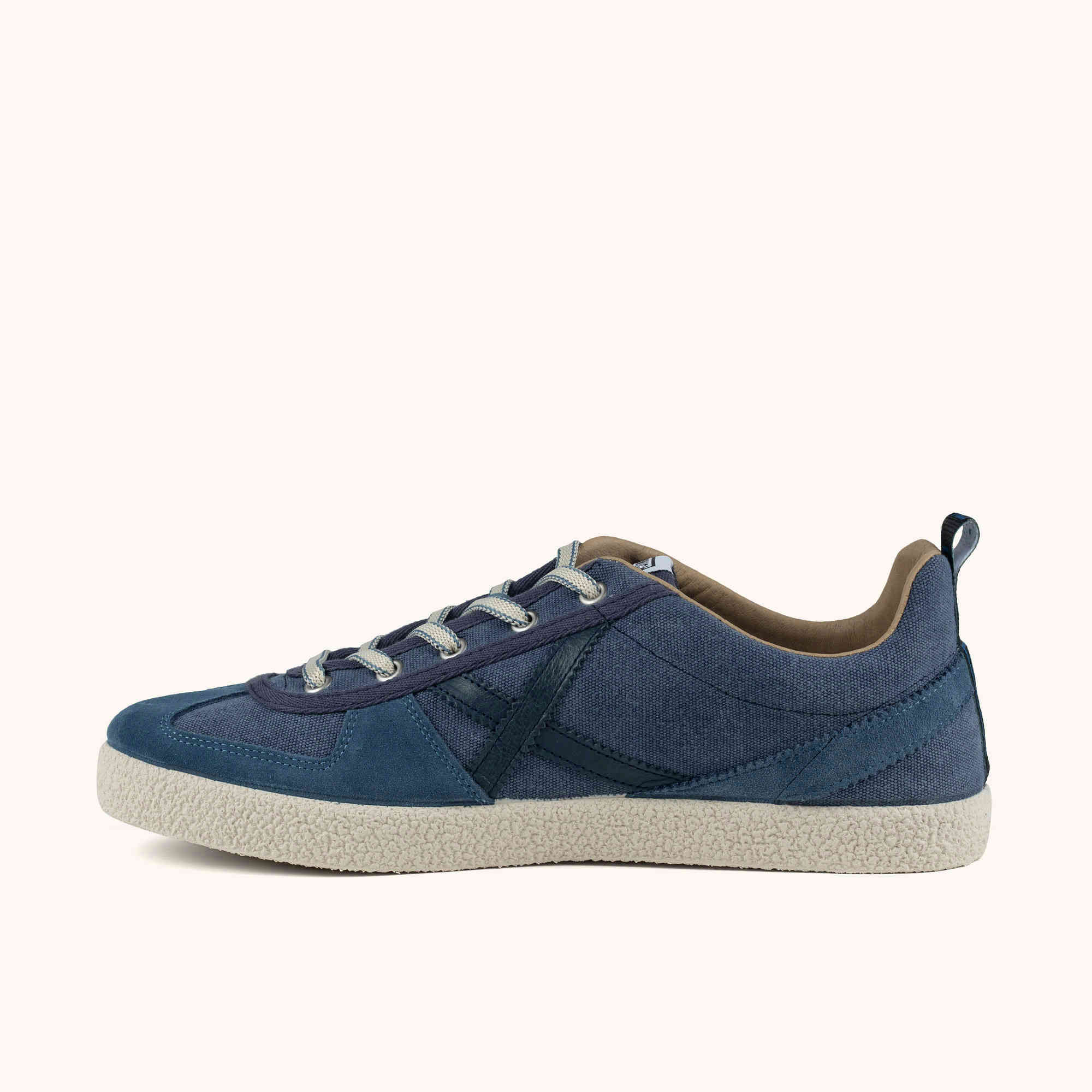 Sneakers de Lona Estilo Urbano Azul Marino | MUNICH VOLATA 113