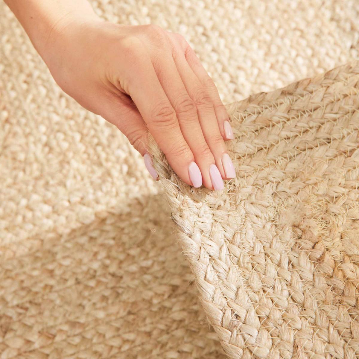 Tapis salon motif simple, veik tissé main, design chaleureux