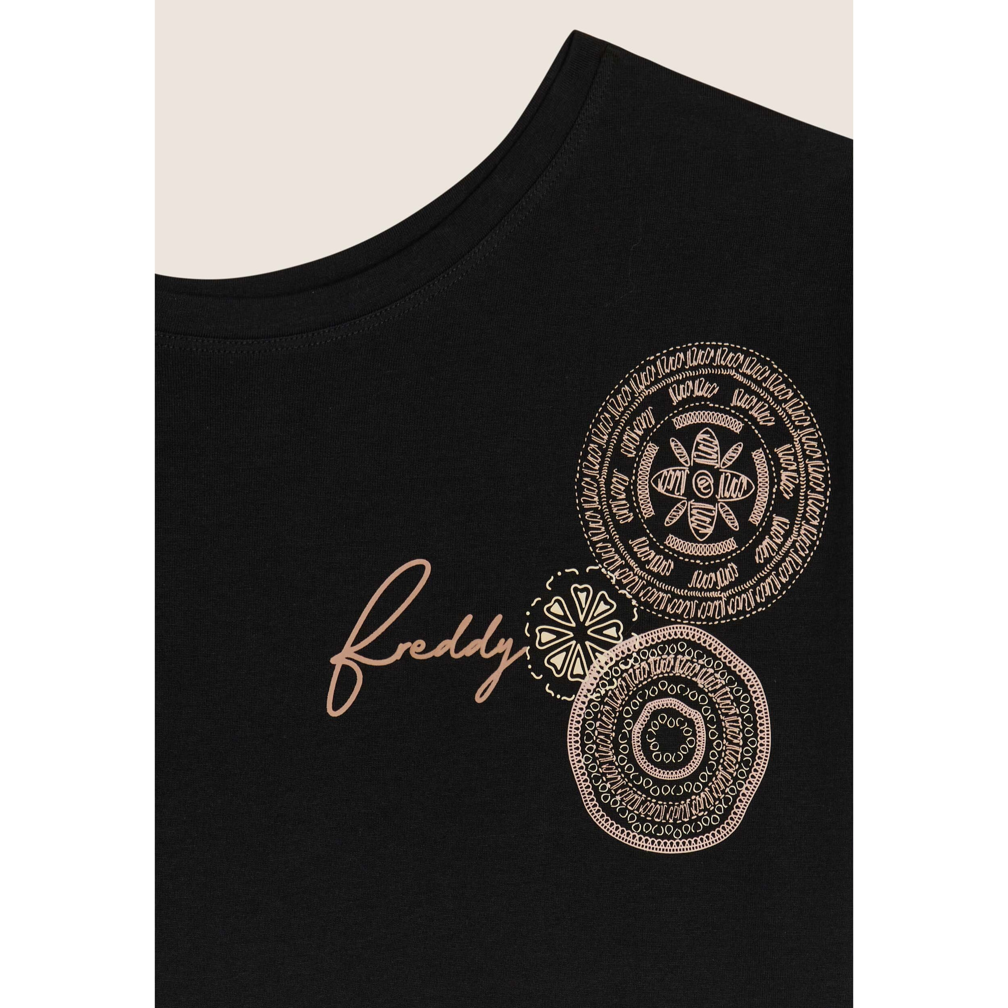 T-shirt comfort in cotone Supima con mandala