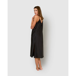 Camisón midi satén negro