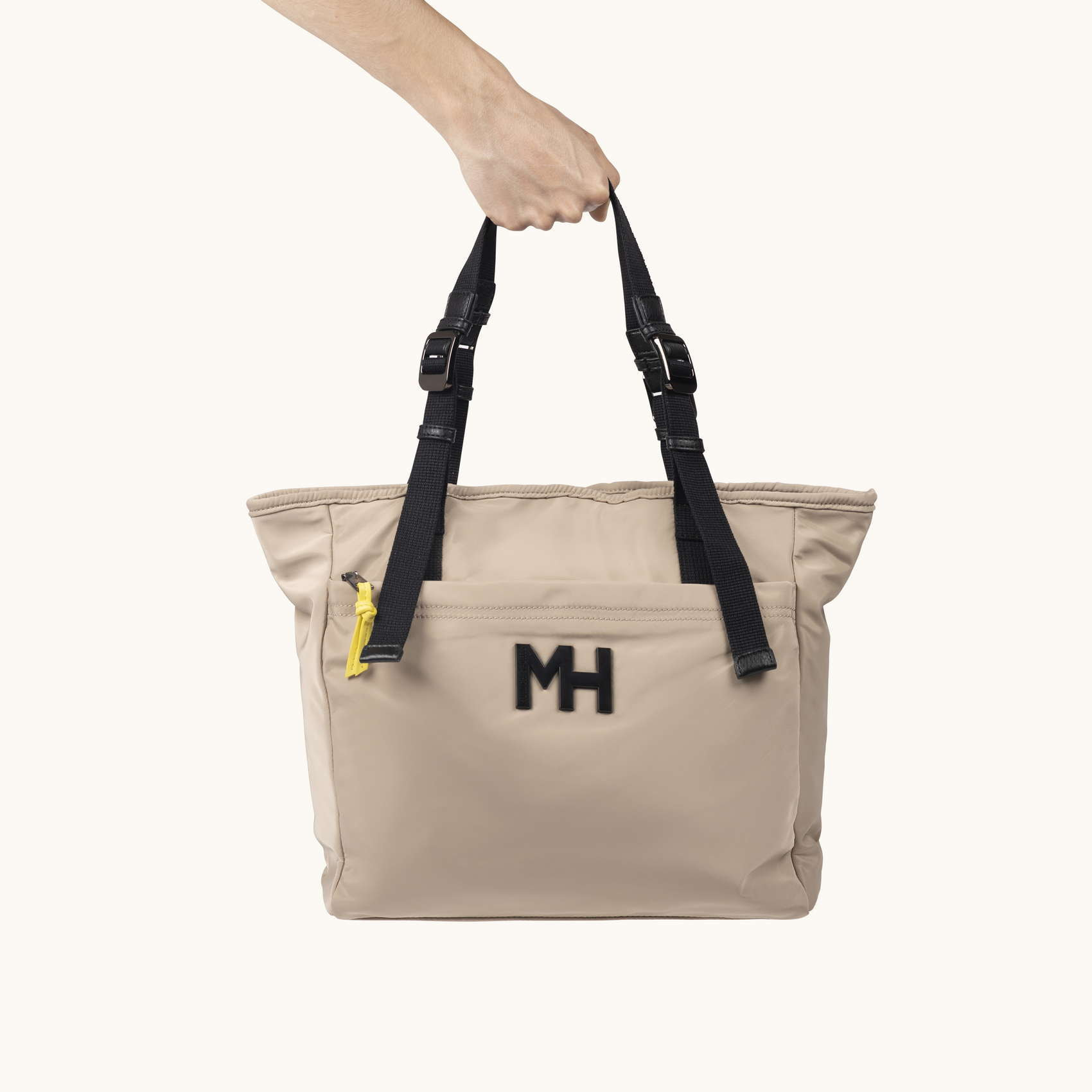 Bolso Shopper Convertible en Mochila ZONE SHOPPER BACKPACK C/TAUPE