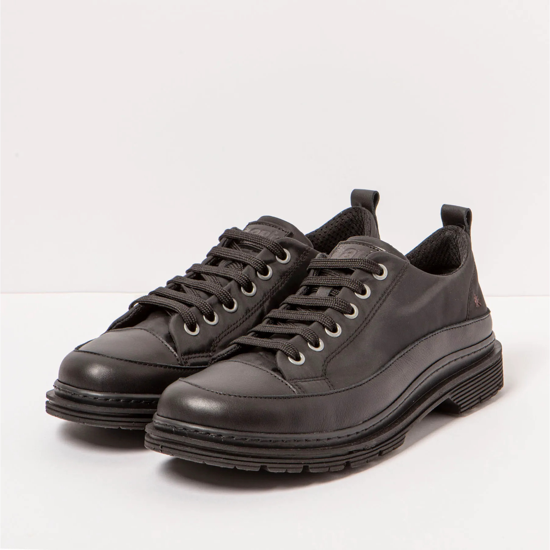 Zapatos 1894 NYLON TOTAL BLACK/ BIRMINGHAM color Total black