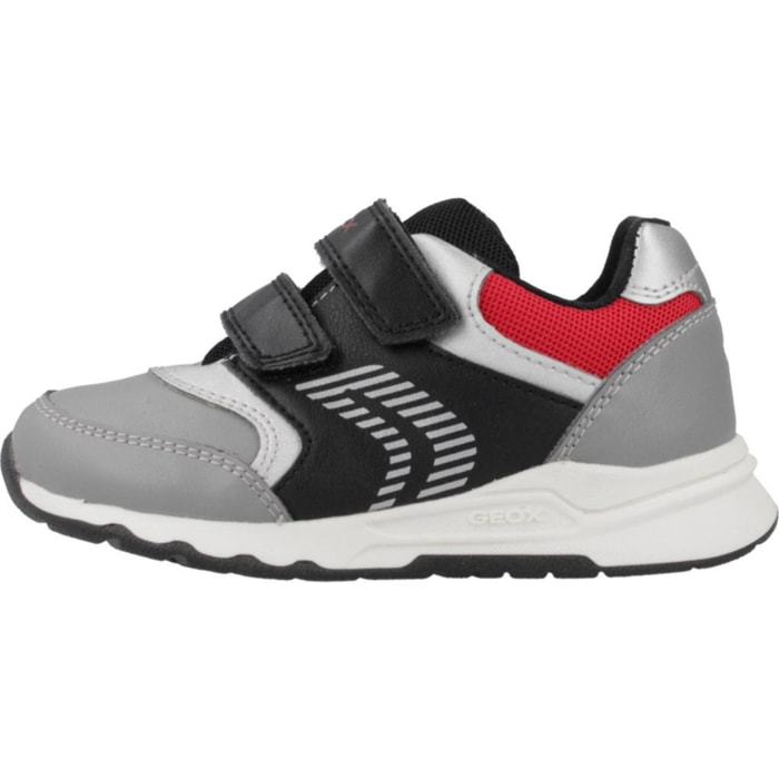 Zapatillas Niño de la marca GEOX  modelo B PYRIP BOY GRIS