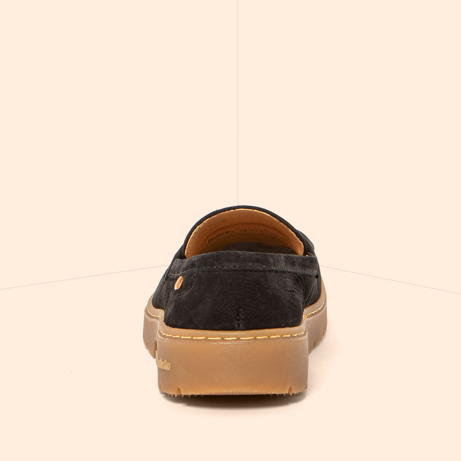 Zapatos N5239 NOBUCK BLACK / NOMADA color Black