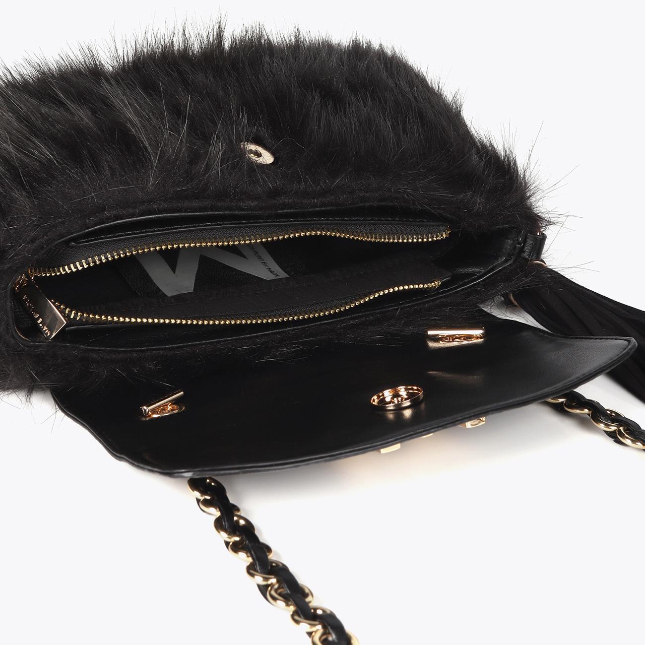 Tracolla in pelle effetto pelo