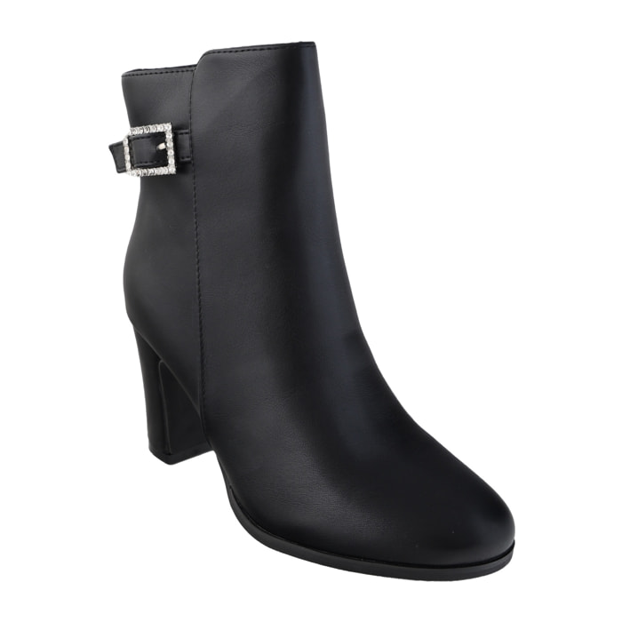 Tronchetti in simil pelle con fibbietta gioiello