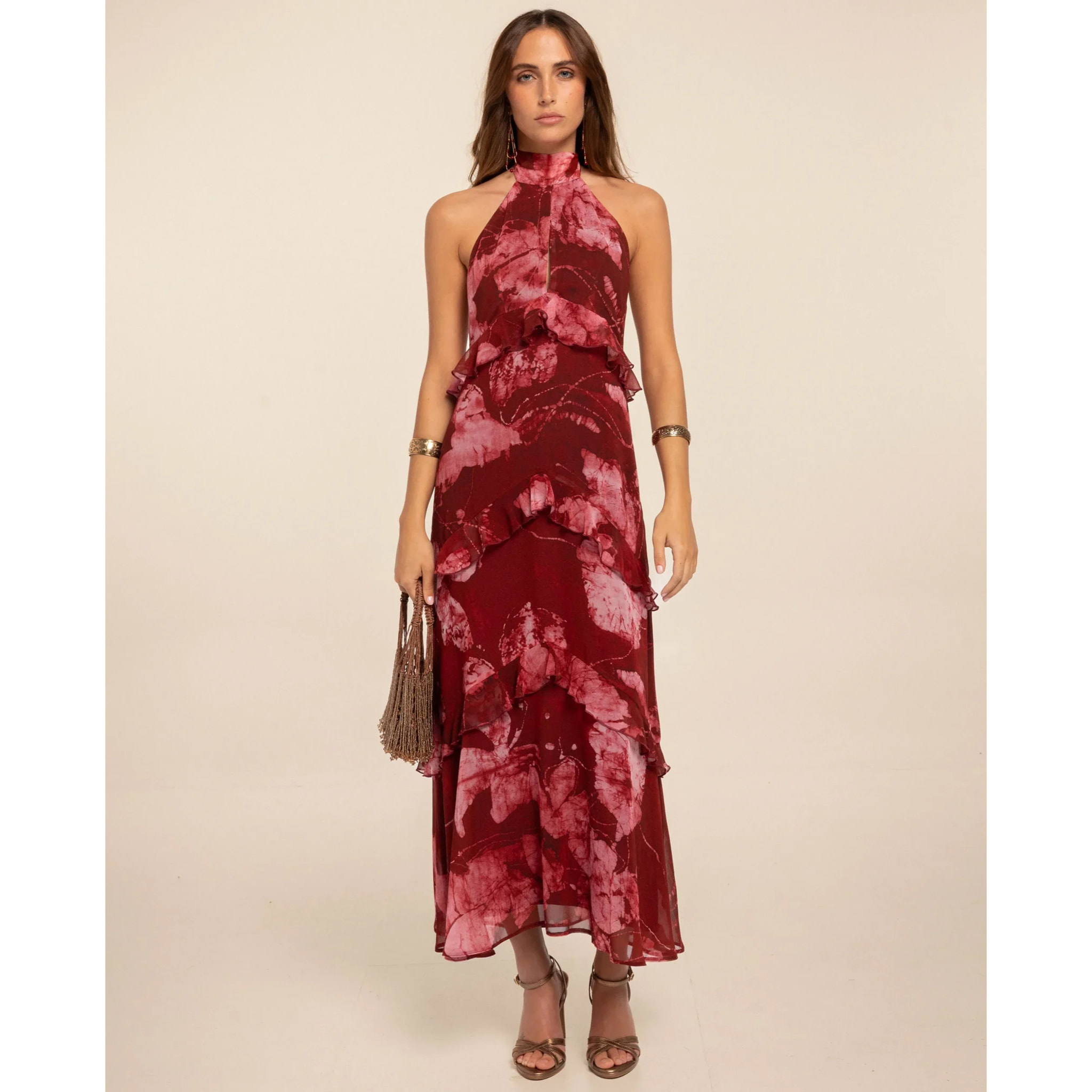 Vestido midi sin mangas con cuello chimenea y volantes