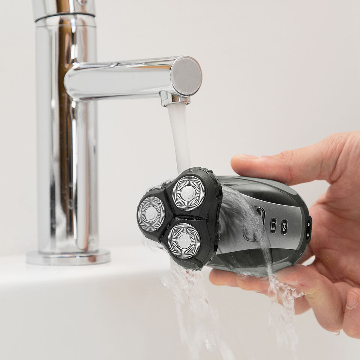 Rasoio Ergonomico Ricaricabile Multifunzione 5 in 1 Shavestyler InnovaGoods