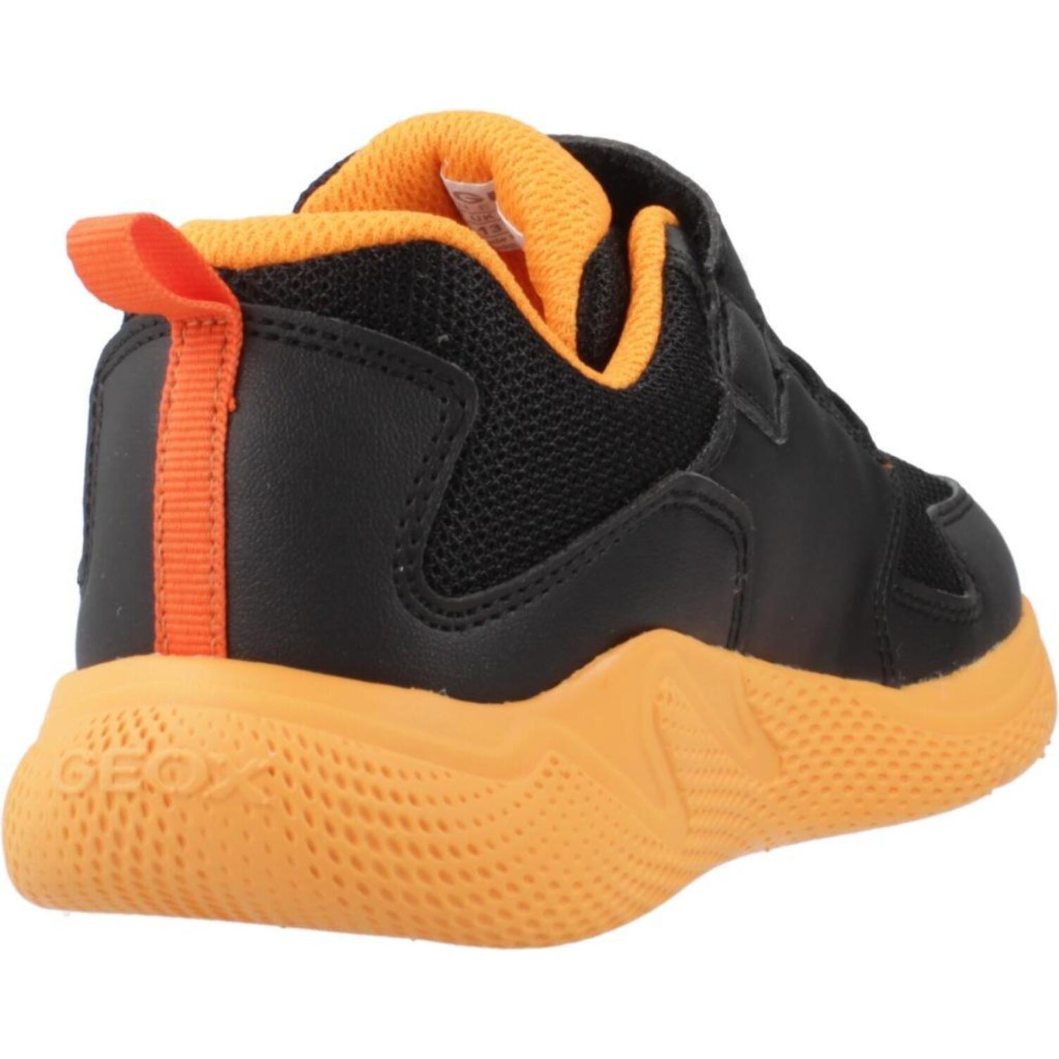 Zapatillas Niño de la marca GEOX  modelo J SPRINTYE BOY NEGRO