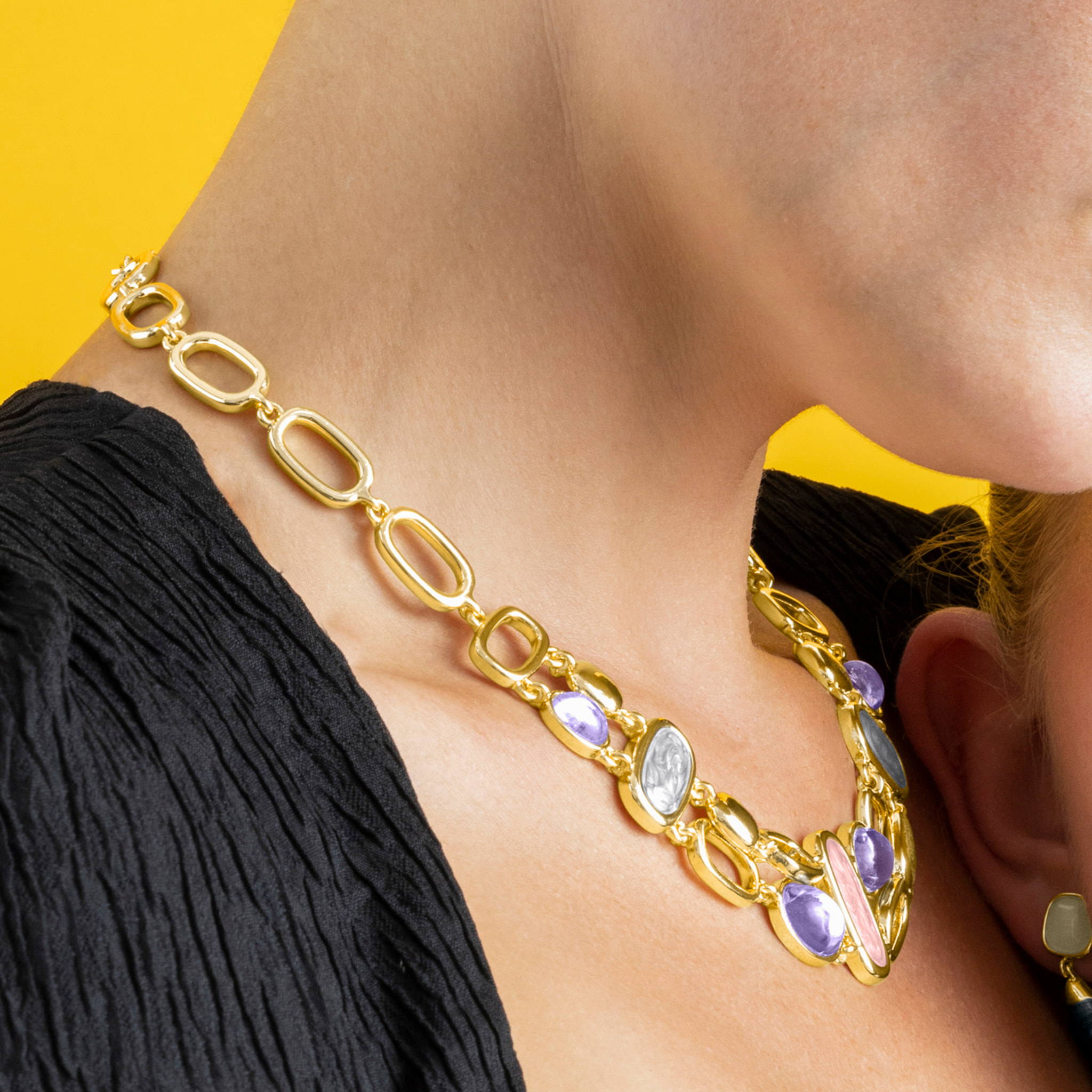 Collar con Lacado Multicolor acabado oro 18k