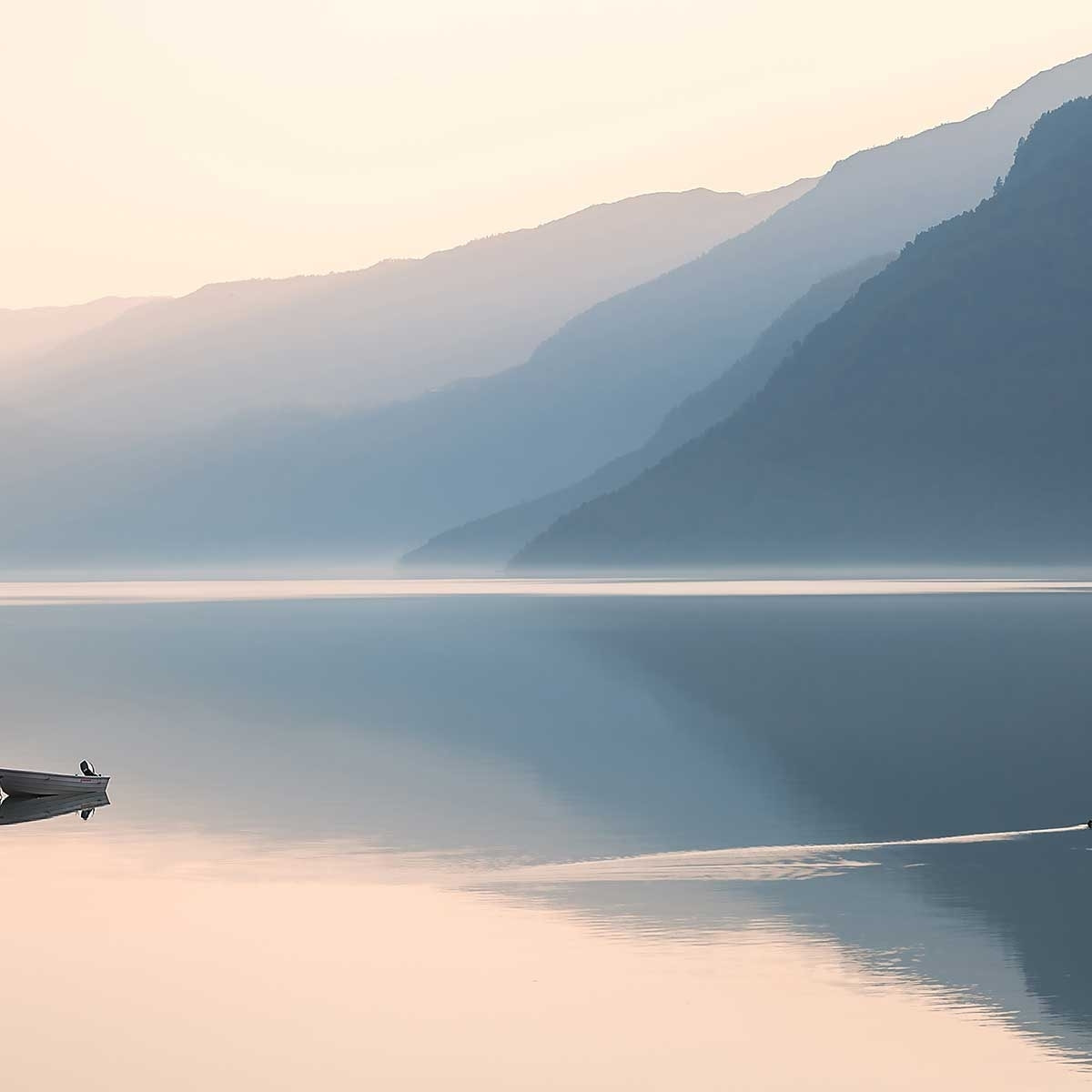 Affiche paysage crépuscule Affiche + cadre en bois - Noir