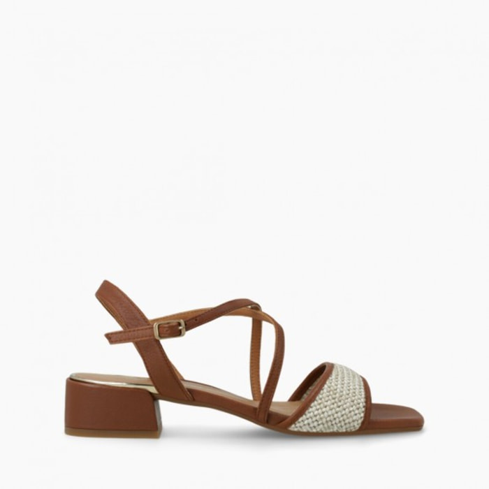 SANDALIAS MARRONES KON5356