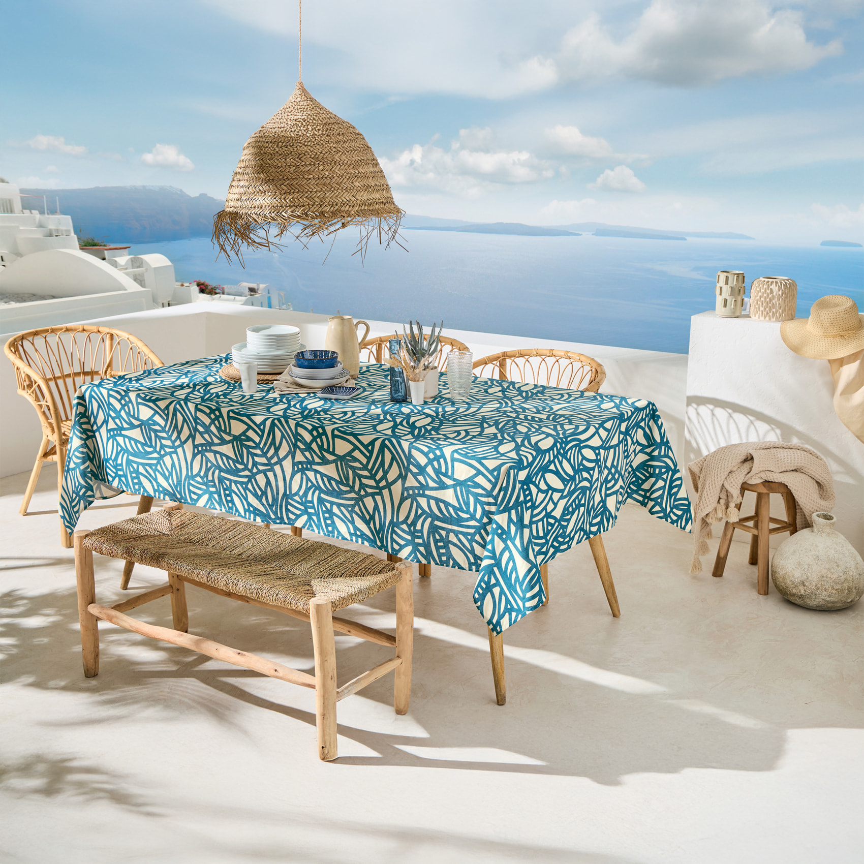 Nappe carrée coton enduit feuillage abstrait - Bleu