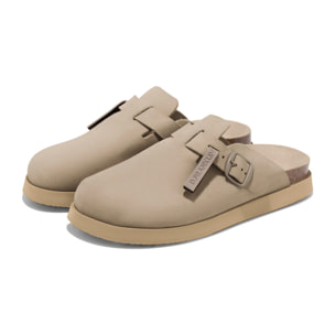 Sandalias Cerradas Vibe Clog Mujer Cierre Hebilla Color Taupe