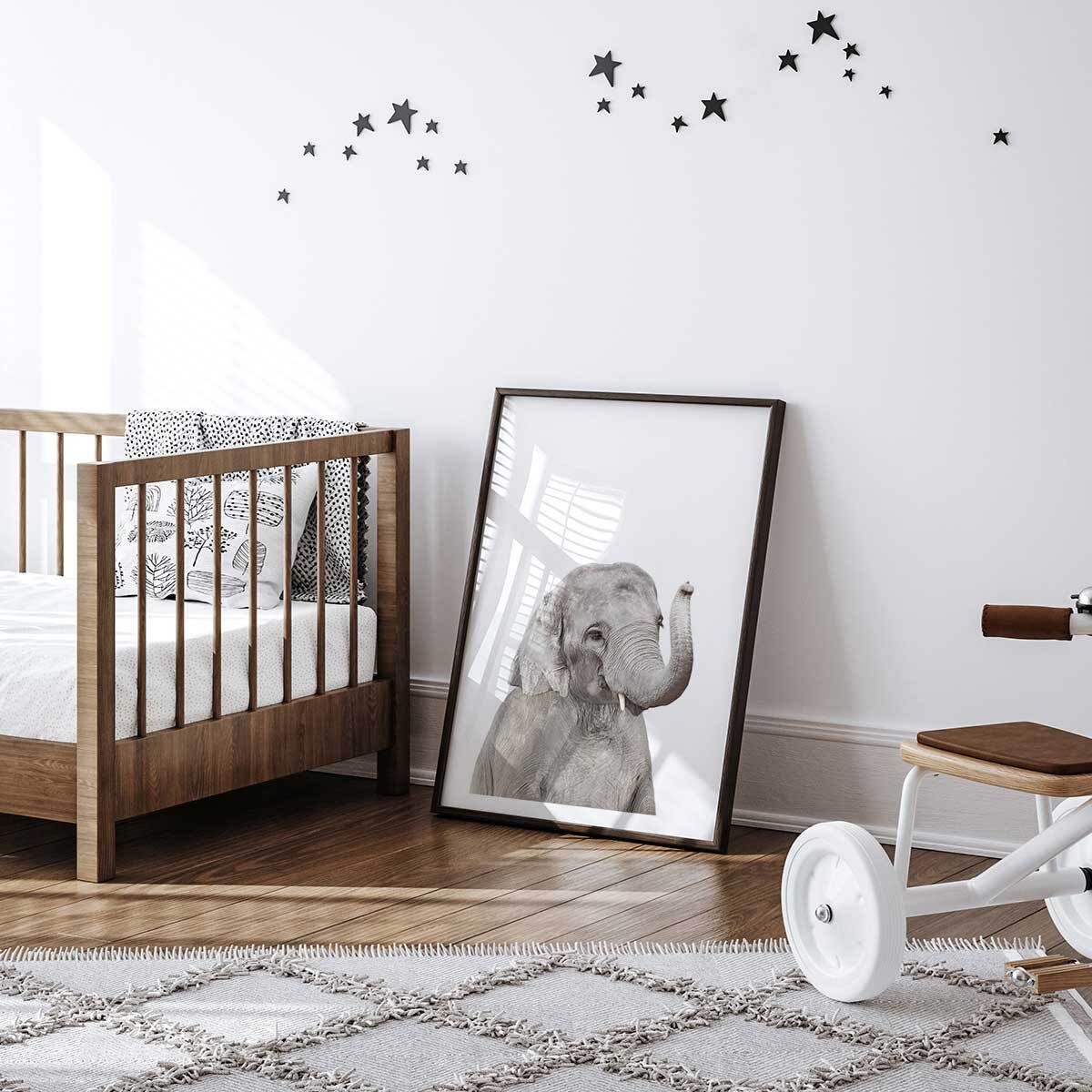 Affiche enfant bébé élephant  Affiche + cadre en bois - Noir