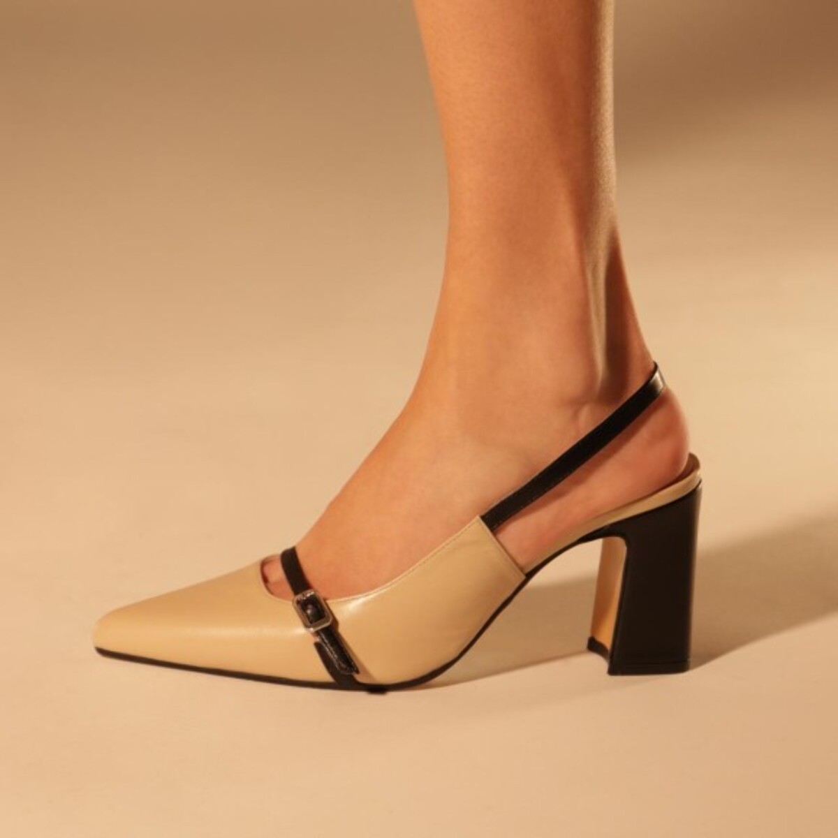 ZAPATOS DE SALÓN BEIGE GALINA