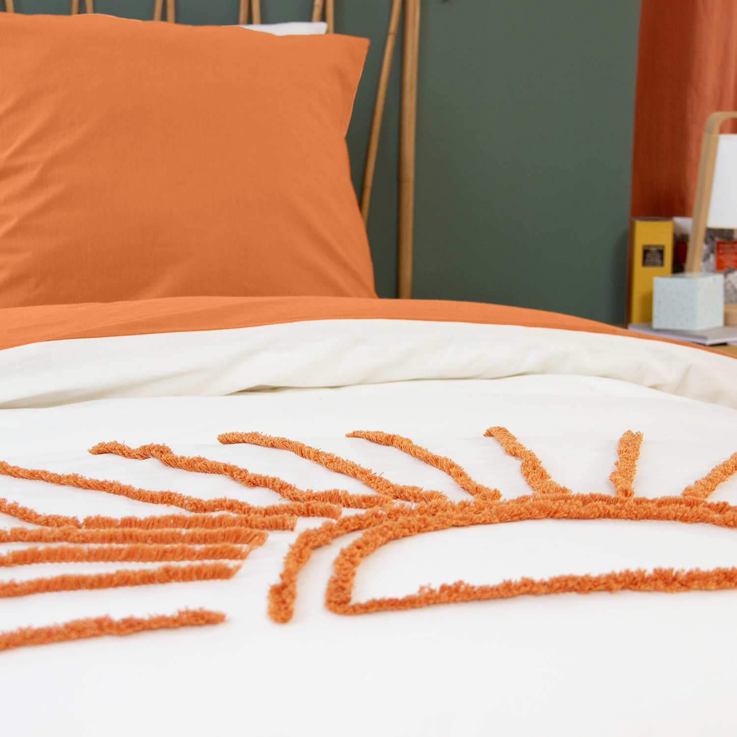 Parure de lit coton tufté réversible imprimé soleil blanc/terracotta 1 place 140 x 200cm SOLINO