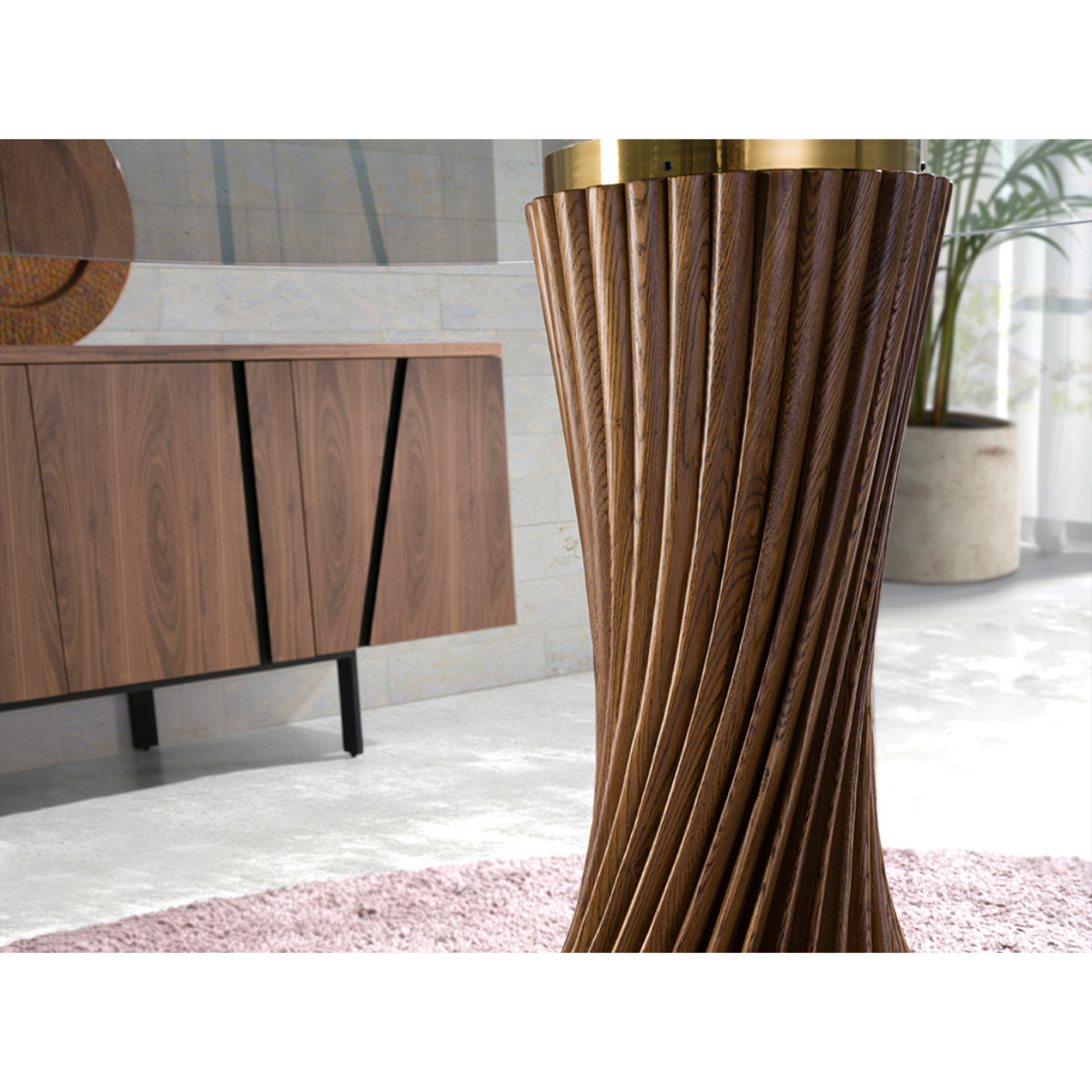 Mesa comedor redonda con tapa fija de cristal templado patas de madera en nogal 130x130x76cm