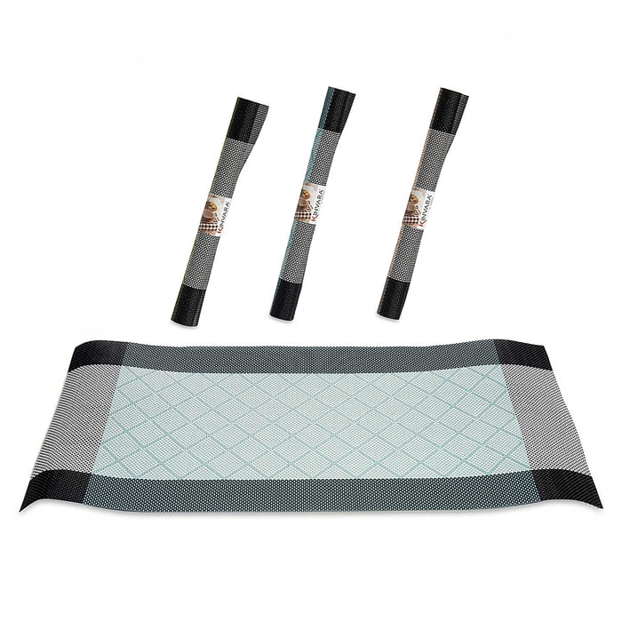 Set di 3 sottobicchieri 30x45 cm. Colori assortiti.