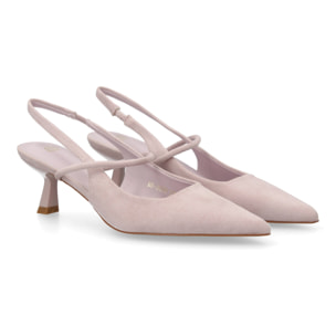 Zapatos de tacón destalonados elegantes