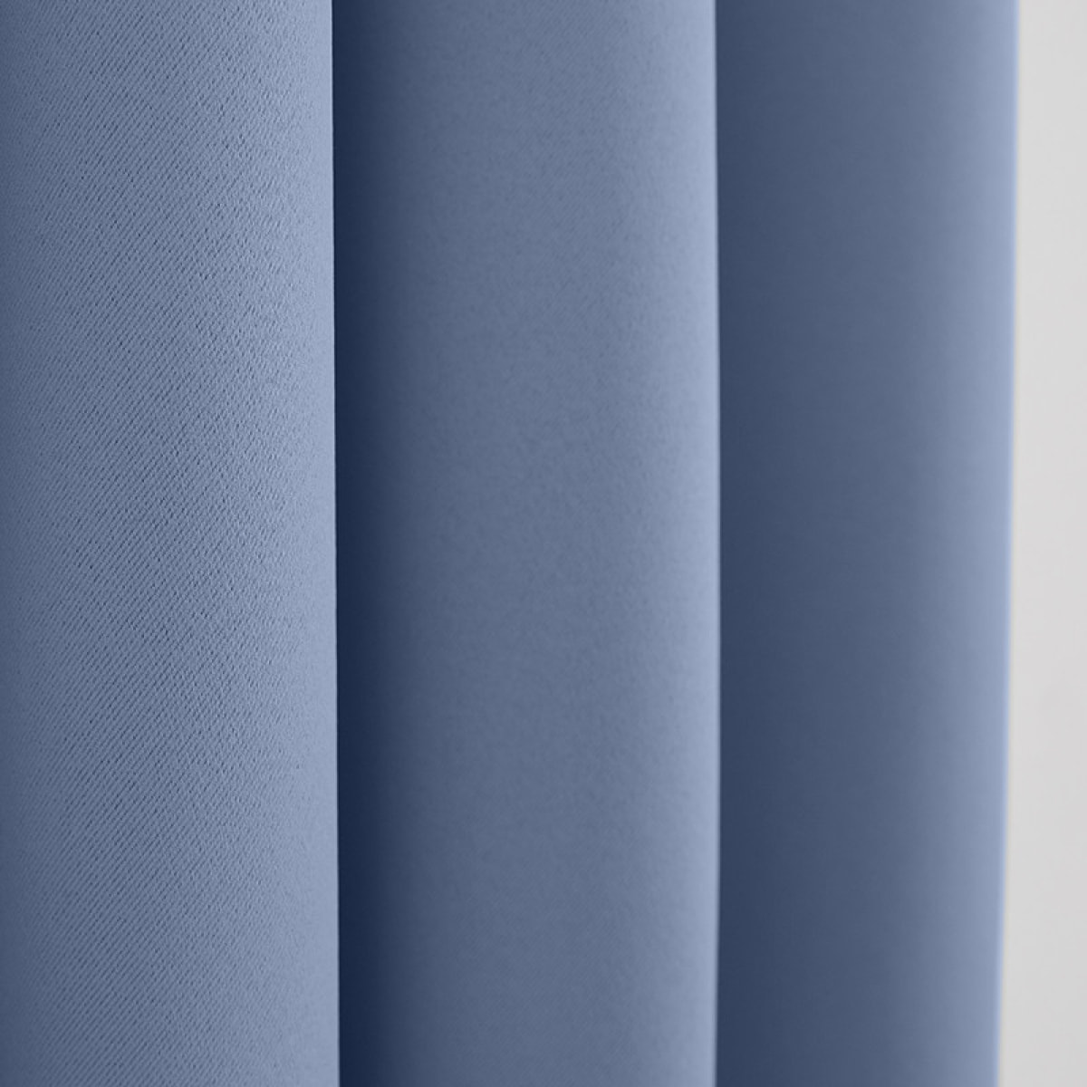 Rideau occultant bleu tendre 140 x 260 cm