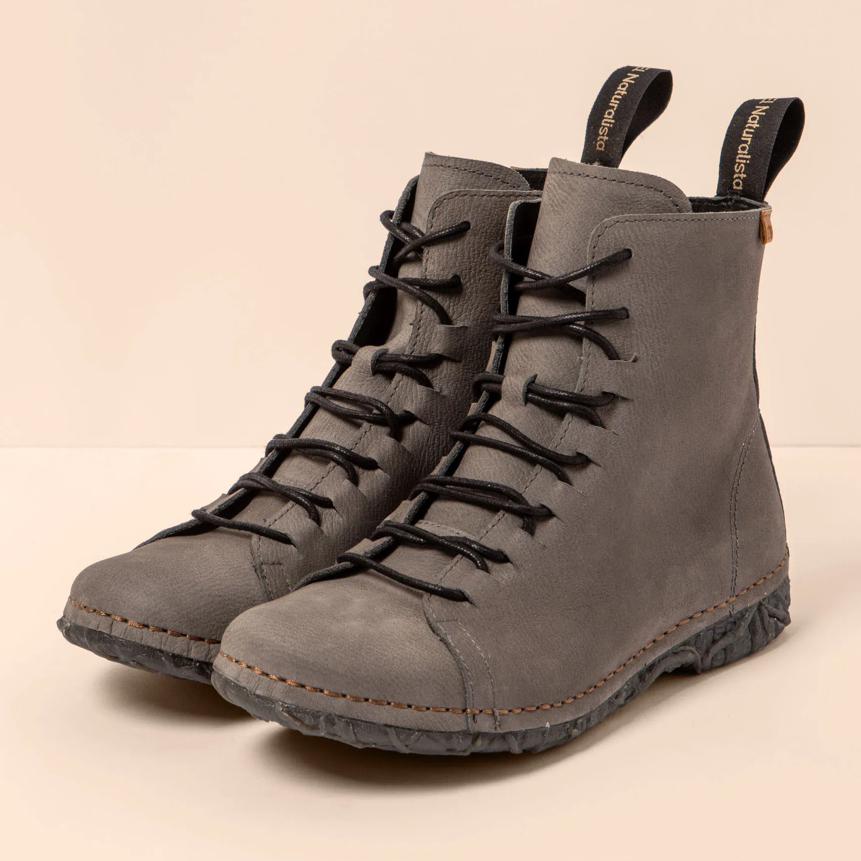 Botines N909 PLEASANT GREY/ ANGKOR color Grey