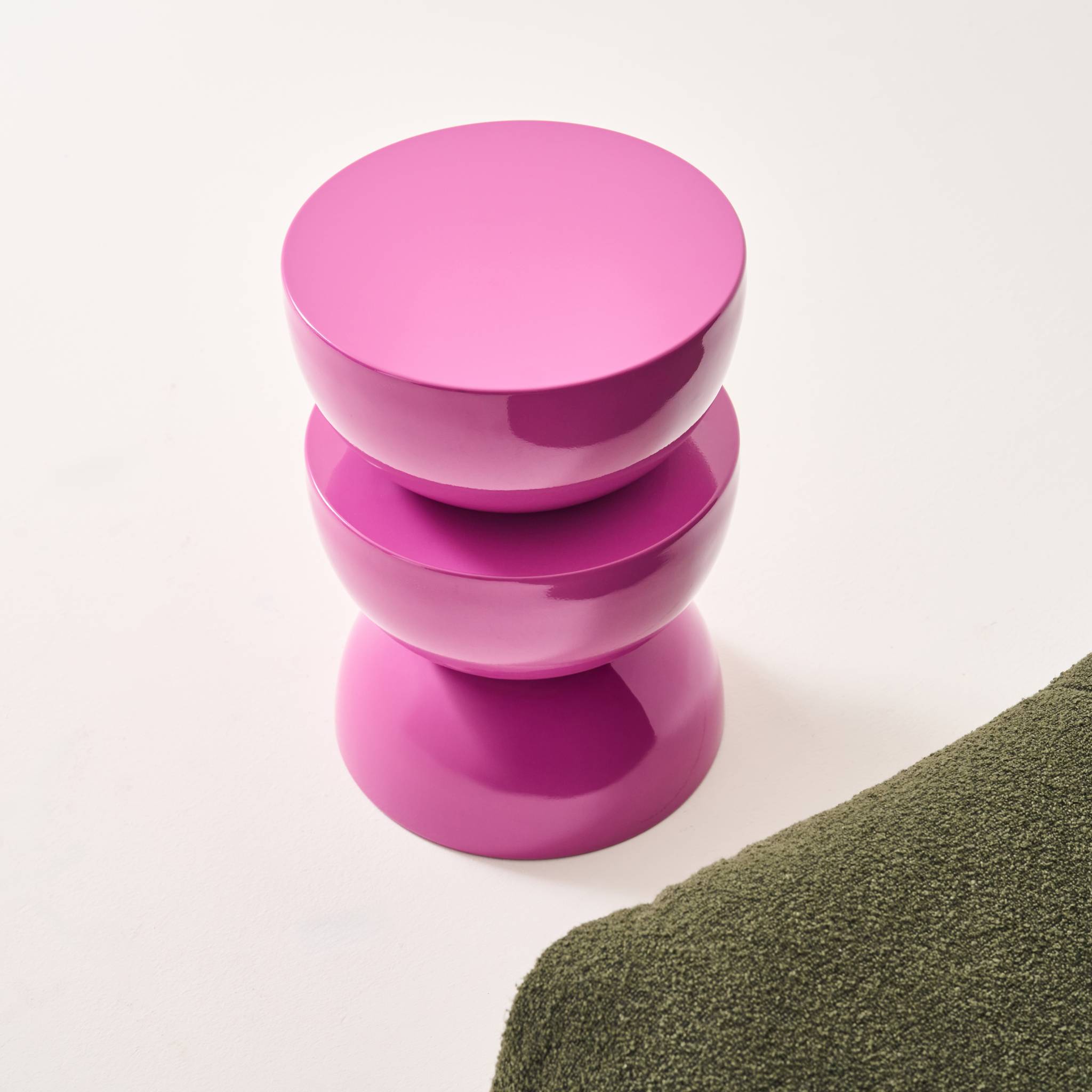 Table d'appoint, bout de canapé, table de chevet métal effet glossy Ø32 x H46,5cm COUMBA