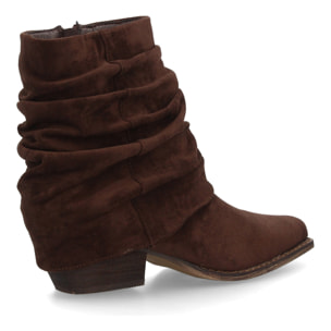 Botín cowboy fruncido con tacón bajo