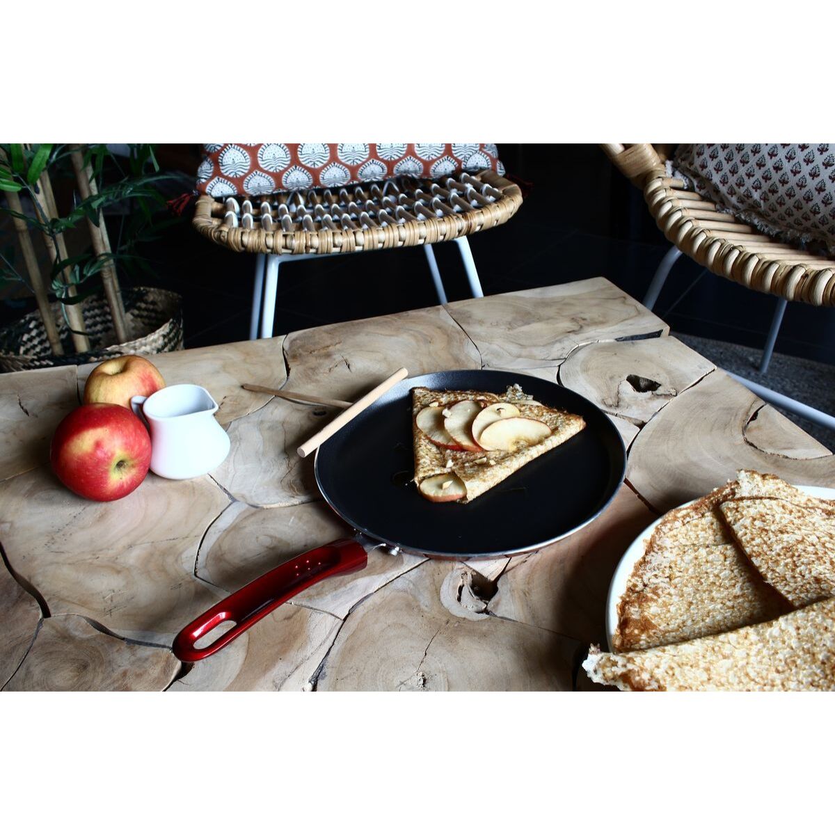 Crêpière antiadhésive en aluminium 26cm - tous feux CERISE