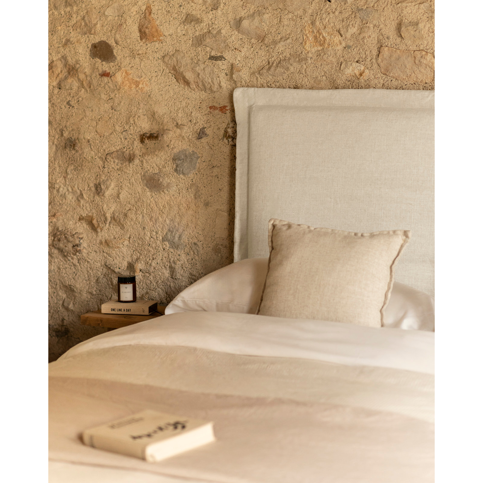 Cabecero tapizado desenfundable de lino blanco de varias medidas