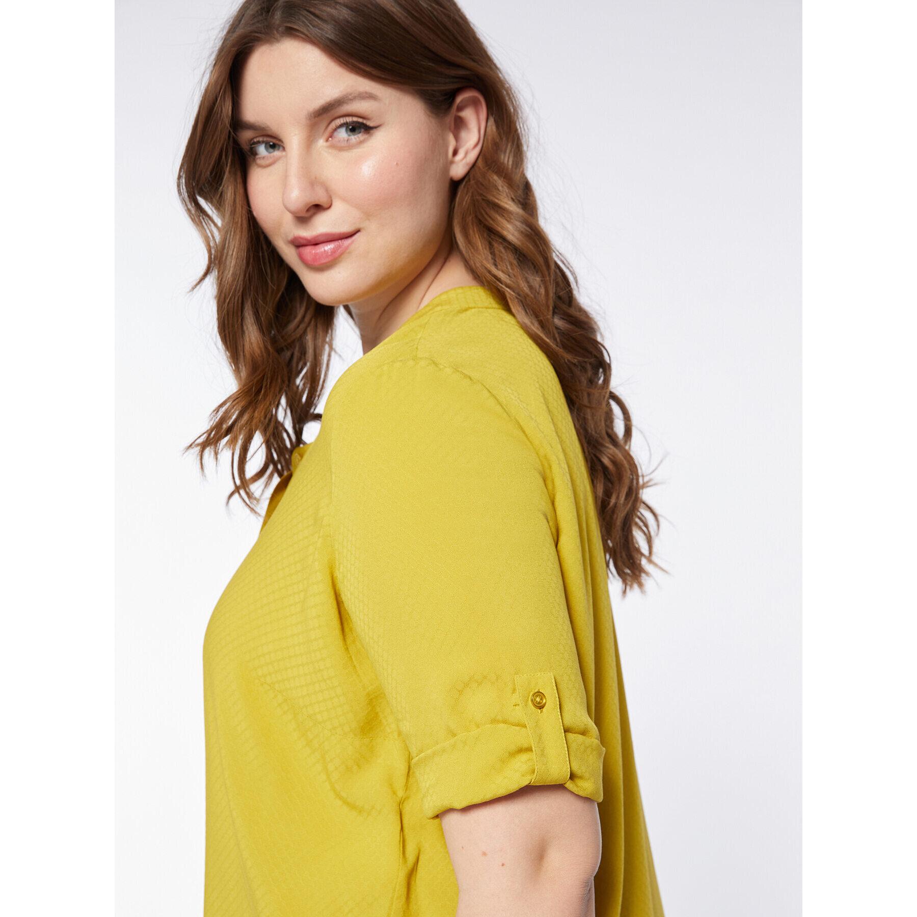 Fiorella Rubino - Camisa fluida de viscosa elaborada - Amarillo