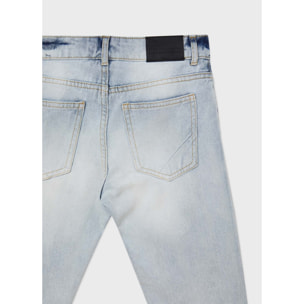 Jeans regular con rotture