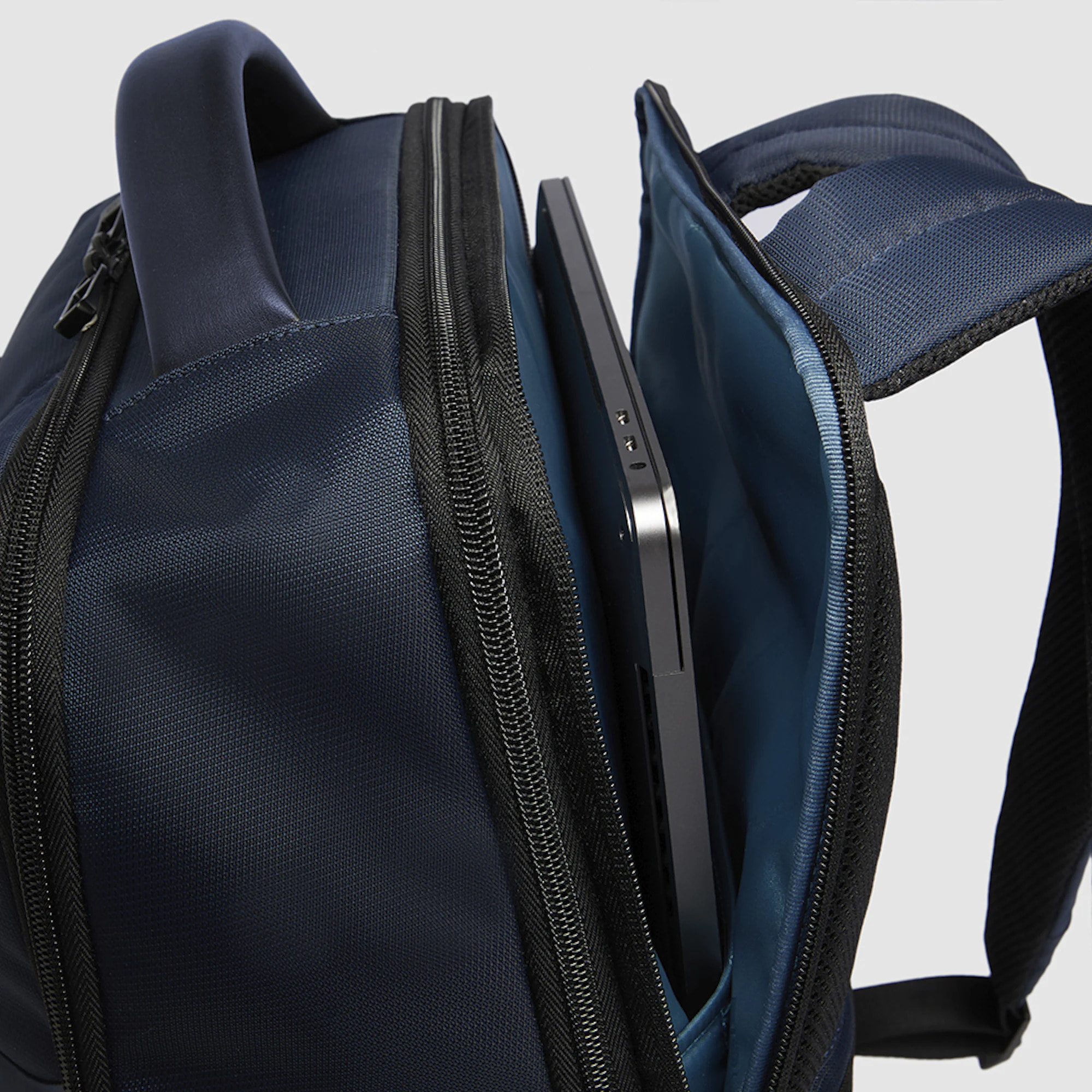 Piquadro Zaino da viaggio porta pc 17