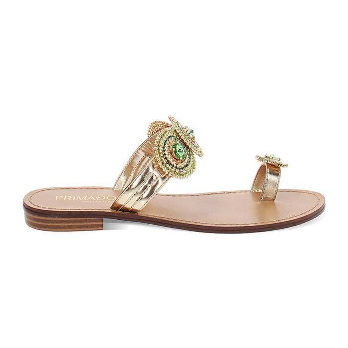 Sandali bassi donna oro con pietre verdi in laminato