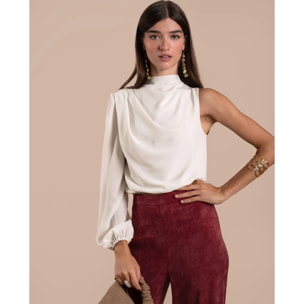 Blusa de mujer con una manga