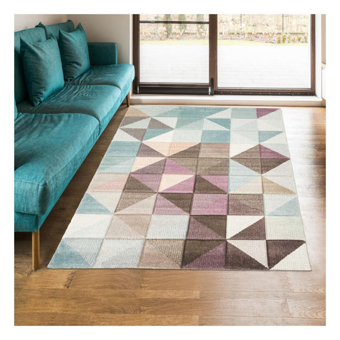 Petit tapis géométrique aux couleurs pastel