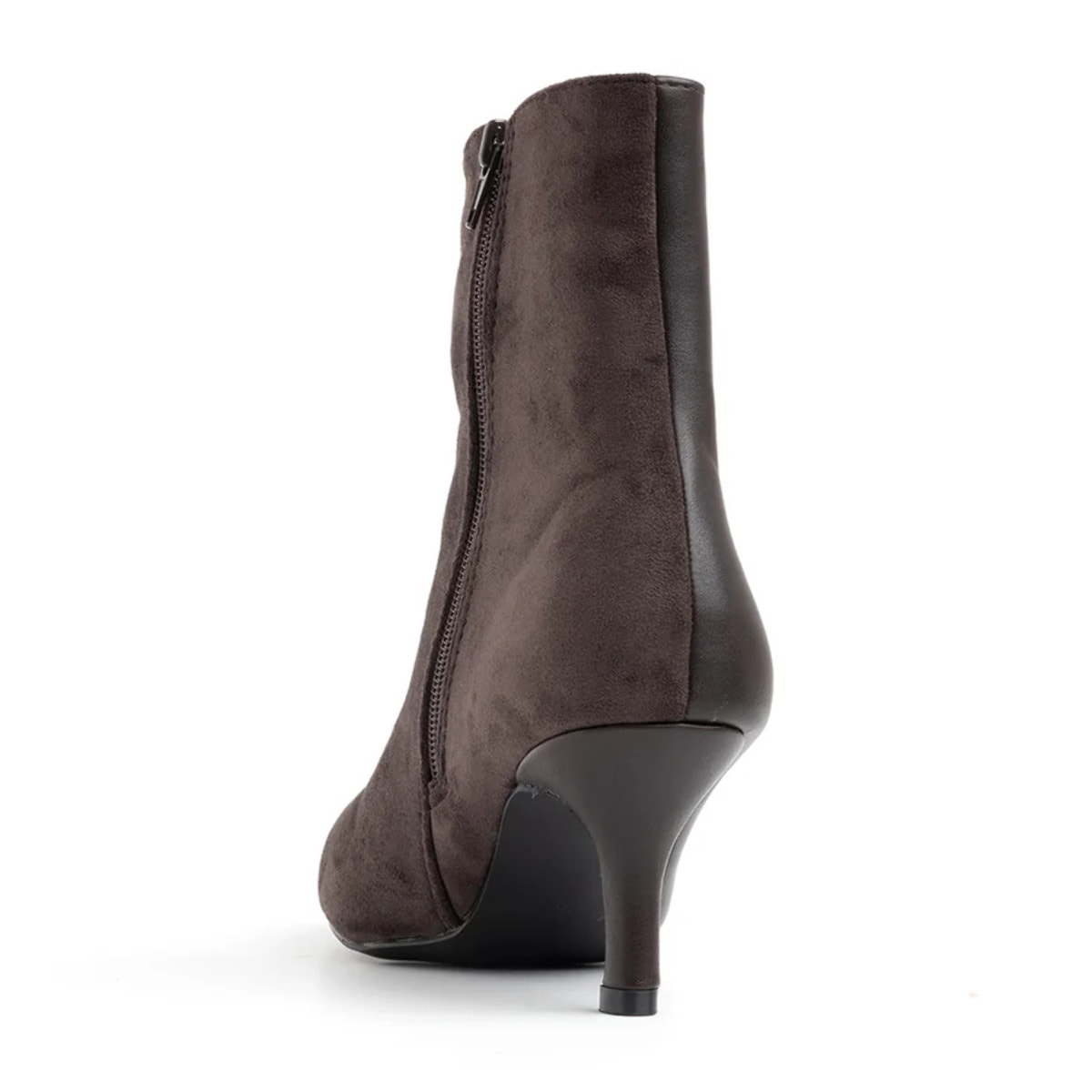 Tronchetto a punta con cucitura frontale - MARRONE